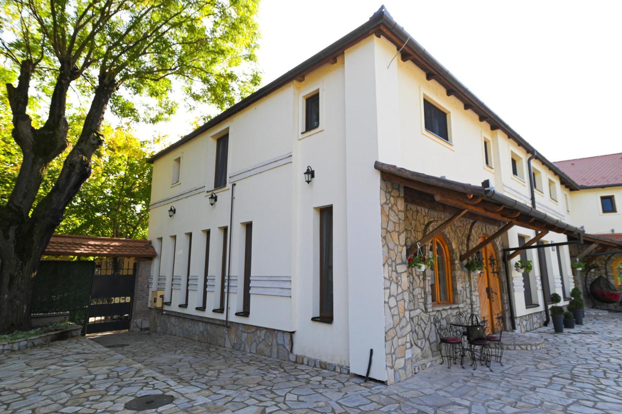 Twenty Park Aparthotel Kikinda Εξωτερικό φωτογραφία